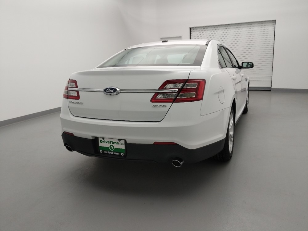 2015 Ford Taurus - Passenger Rear Trunk