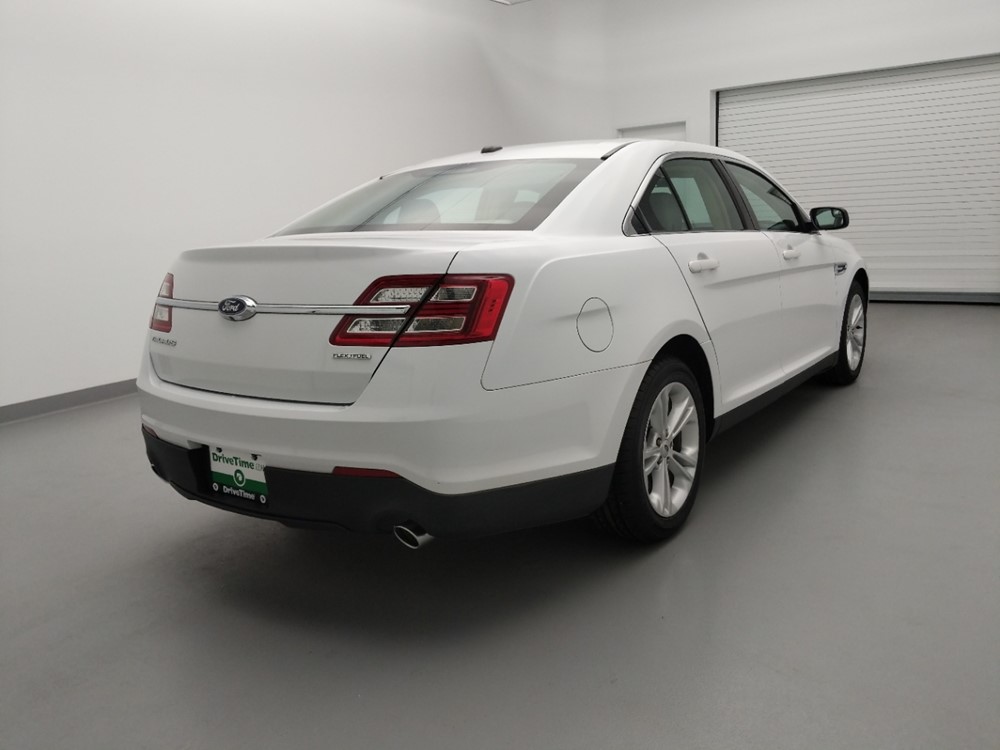 2015 Ford Taurus - Passenger Rear Bumper