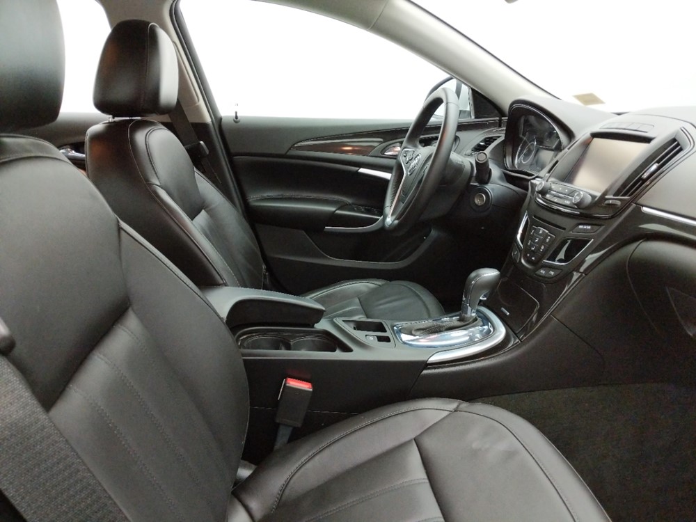2016 Buick Regal - Passenger Front Seat