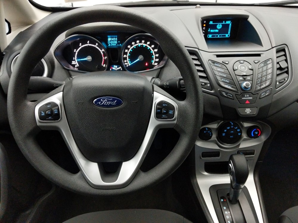 2017 Ford Fiesta - Driver Dash