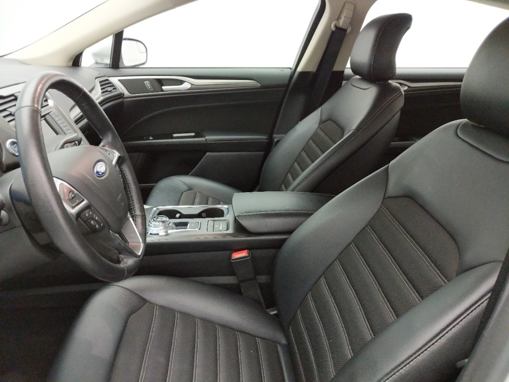 2017 Ford Fusion - Driver Front Seat