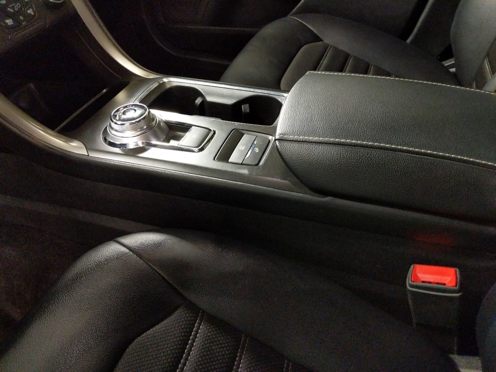 2017 Ford Fusion - Center Console/Cup Holders