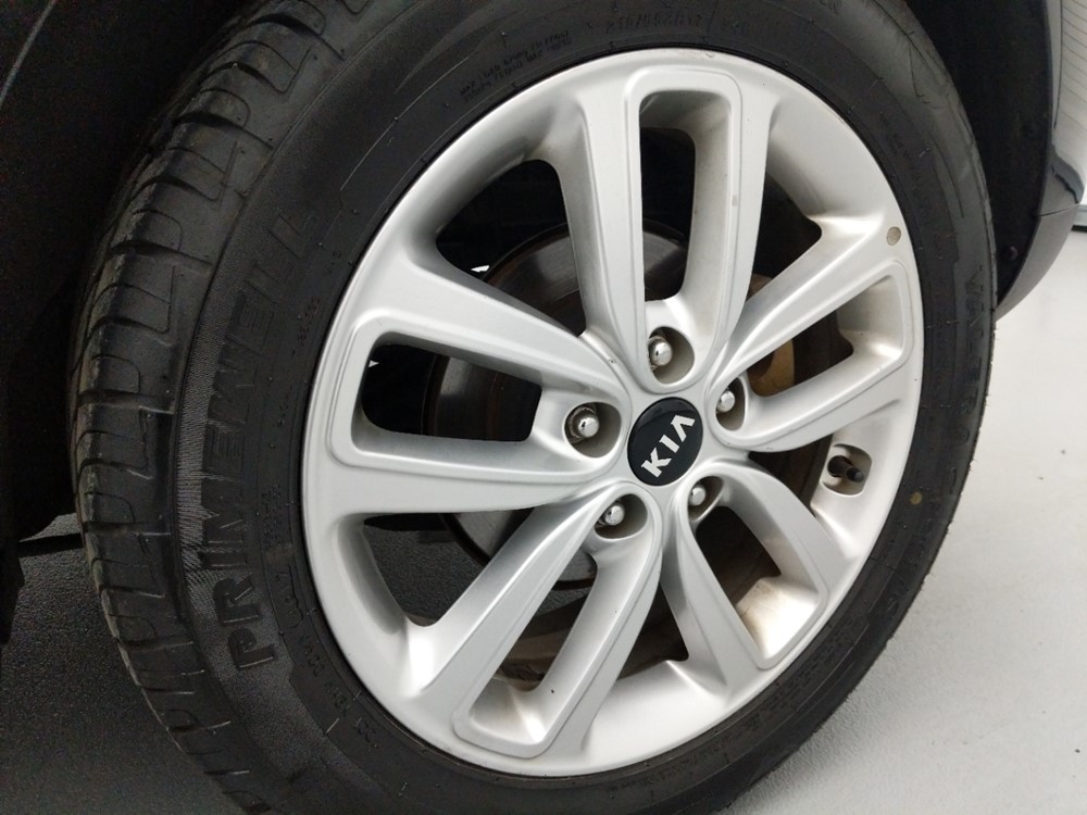 2017 Kia Soul - Wheel