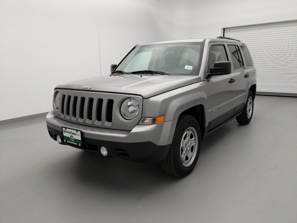 2016 Jeep Patriot - Driver Front Bumper