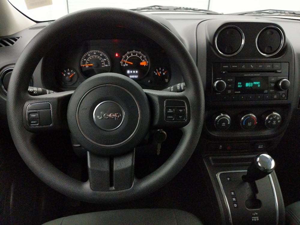 2016 Jeep Patriot - Driver Dash