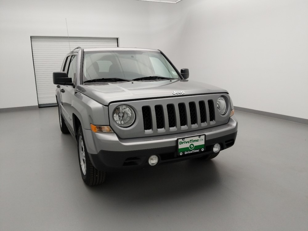 2016 Jeep Patriot - Passenger Front Hood