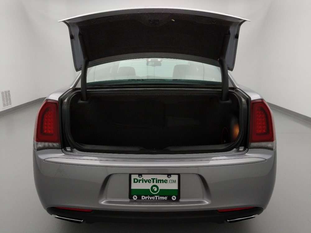 2015 Chrysler 300 - Trunk