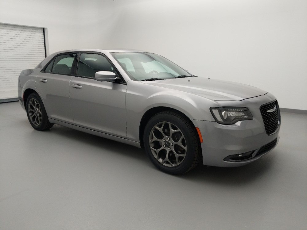 2015 Chrysler 300 - Passenger Front Side