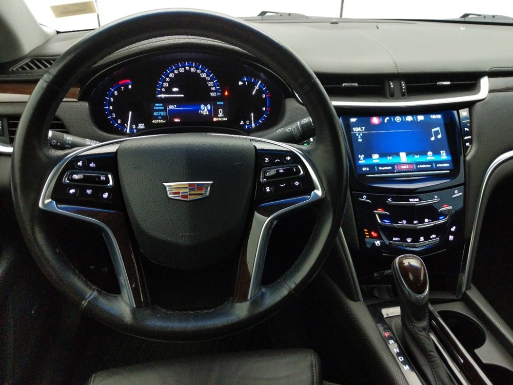 2016 Cadillac XTS - Driver Dash
