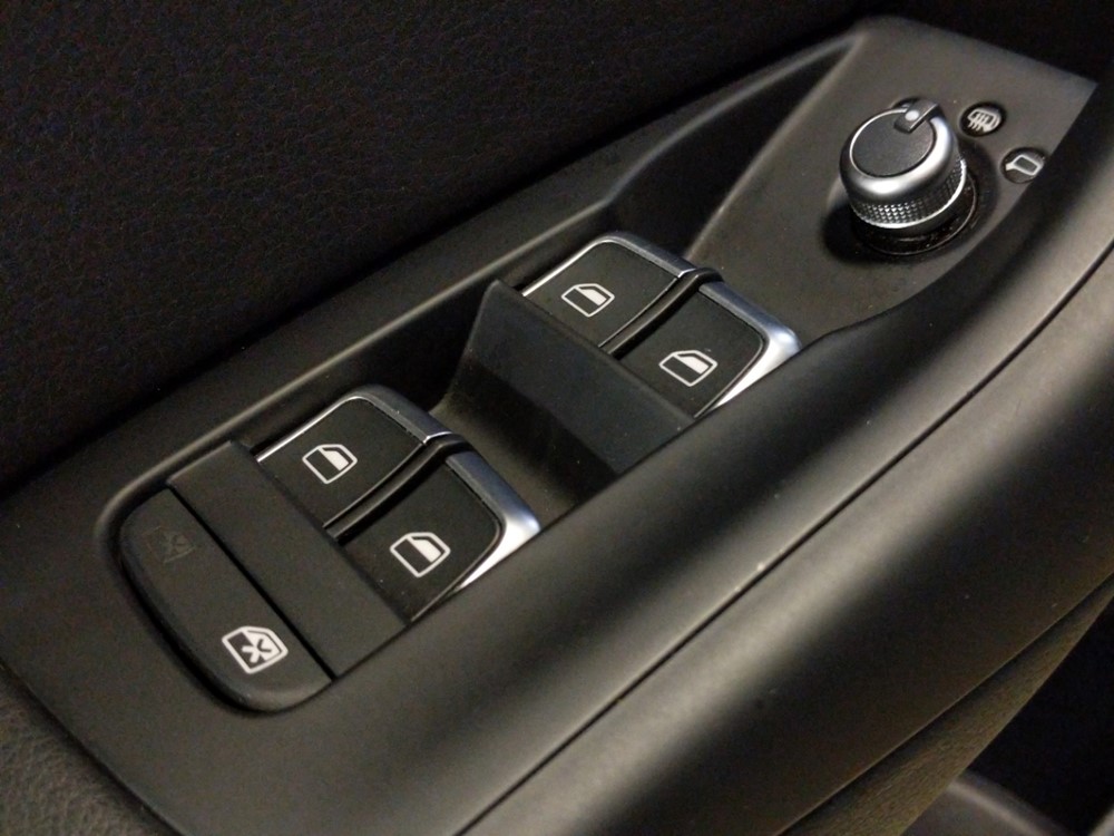 2017 Audi Q3 - Driver Power Windows/Lock Control