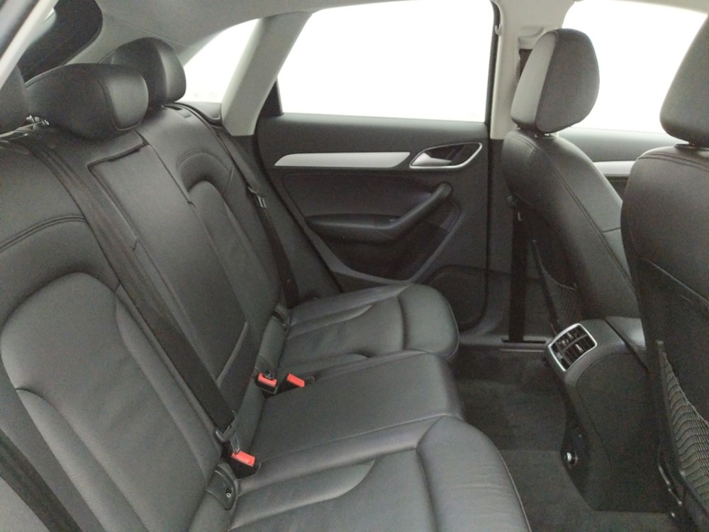 2017 Audi Q3 - Passenger Rear Seat