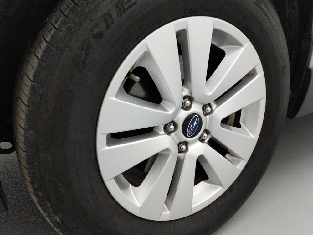 2017 Subaru Outback - Wheel