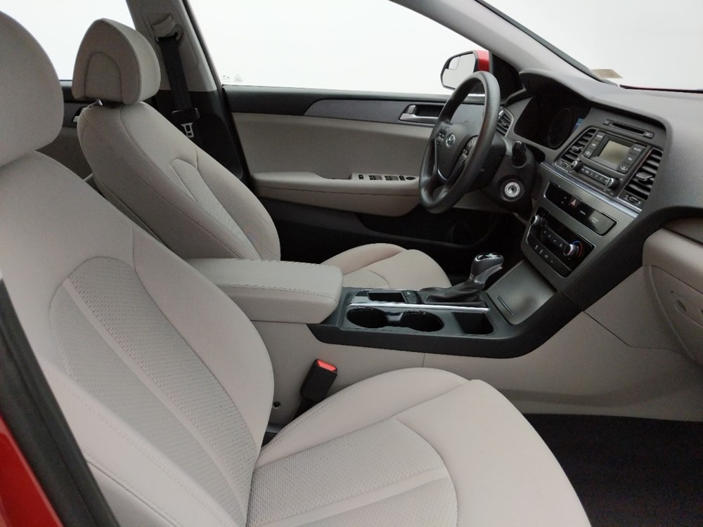 2017 Hyundai Sonata - Passenger Front Seat