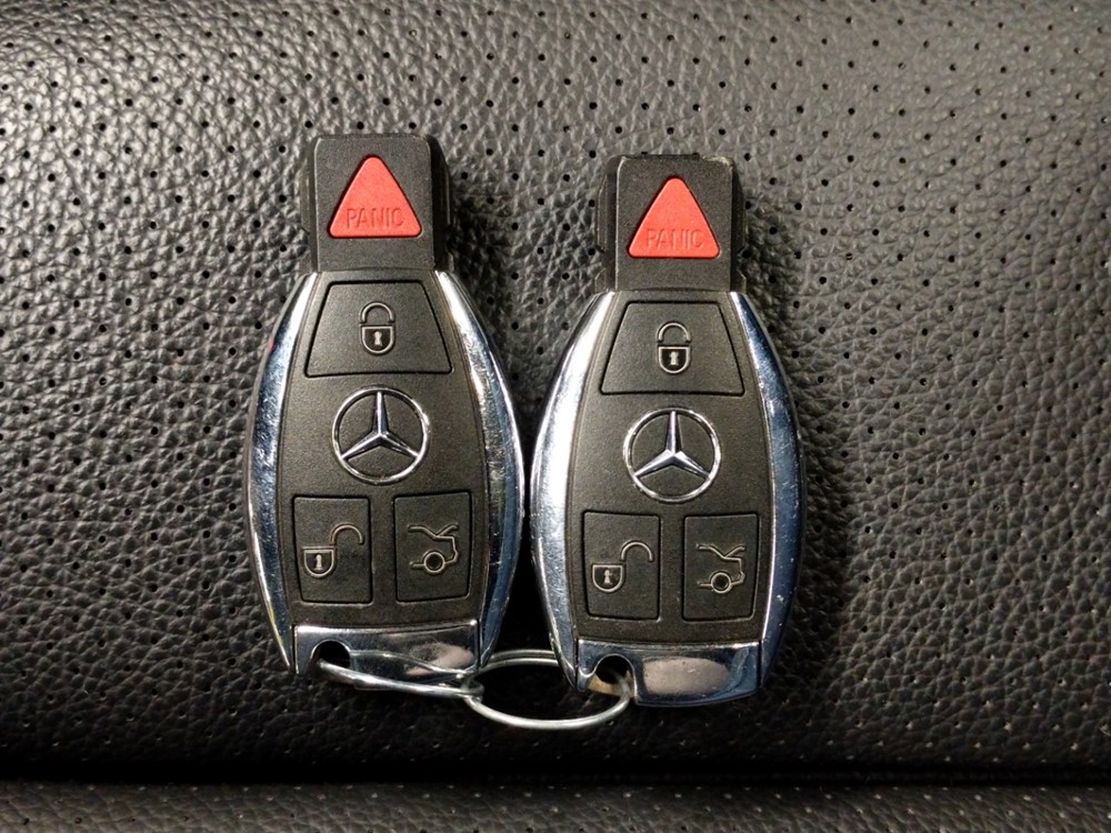 2016 Mercedes-Benz C300 - Keys