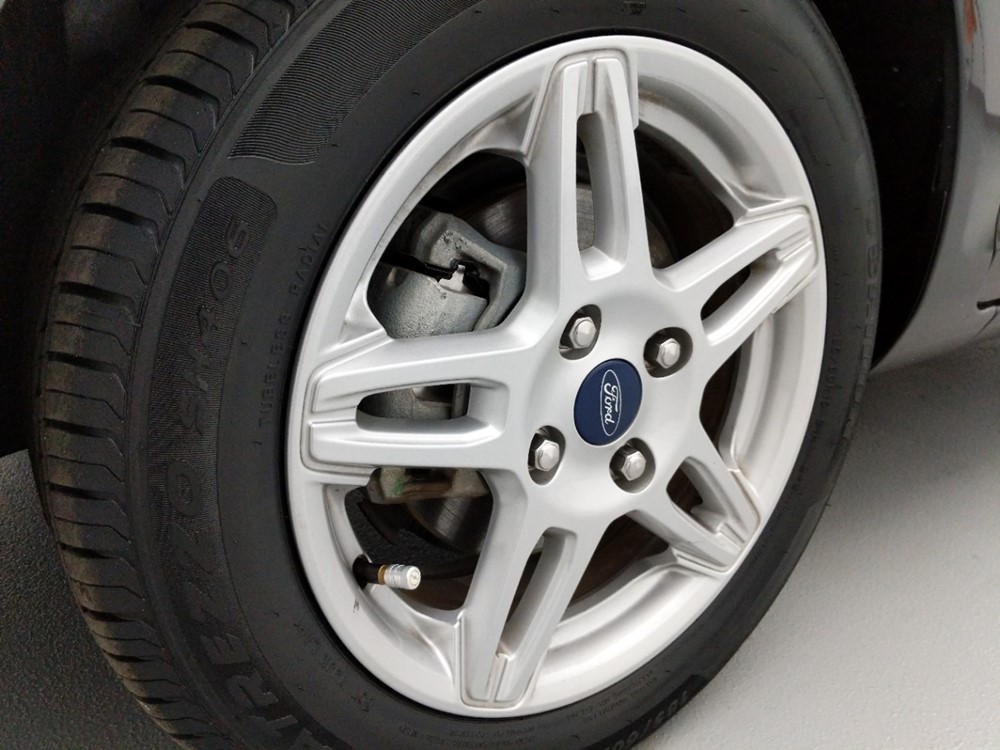2018 Ford Fiesta - Wheel