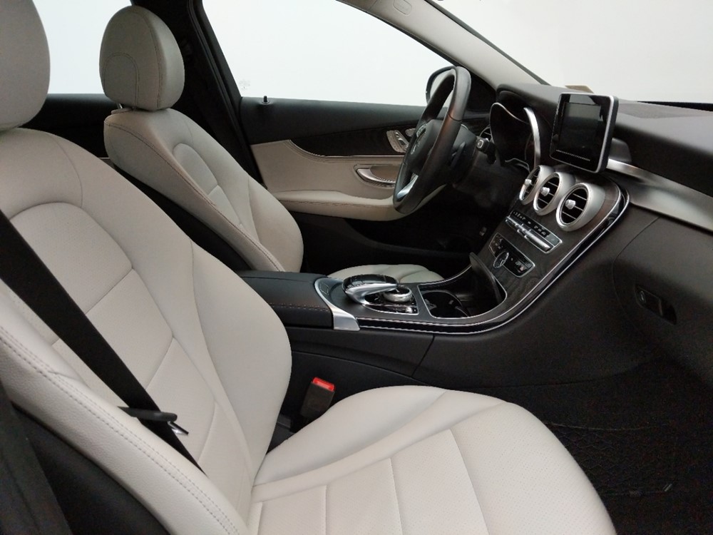 2016 Mercedes-Benz C300 - Passenger Front Seat
