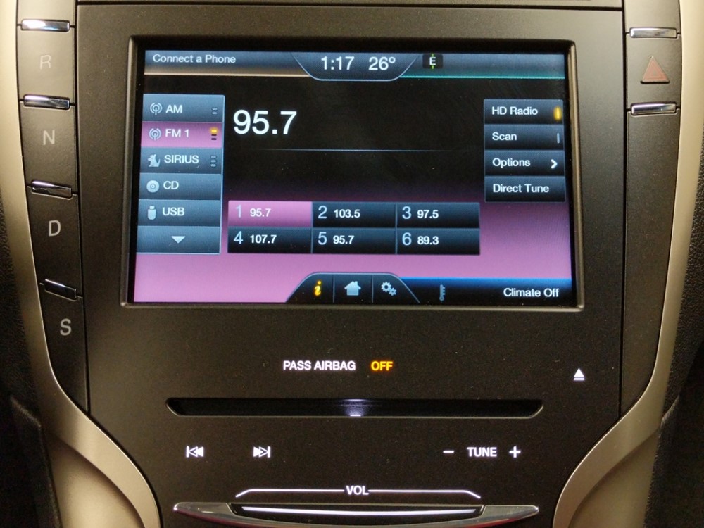 2016 Lincoln MKZ - Stereo Package