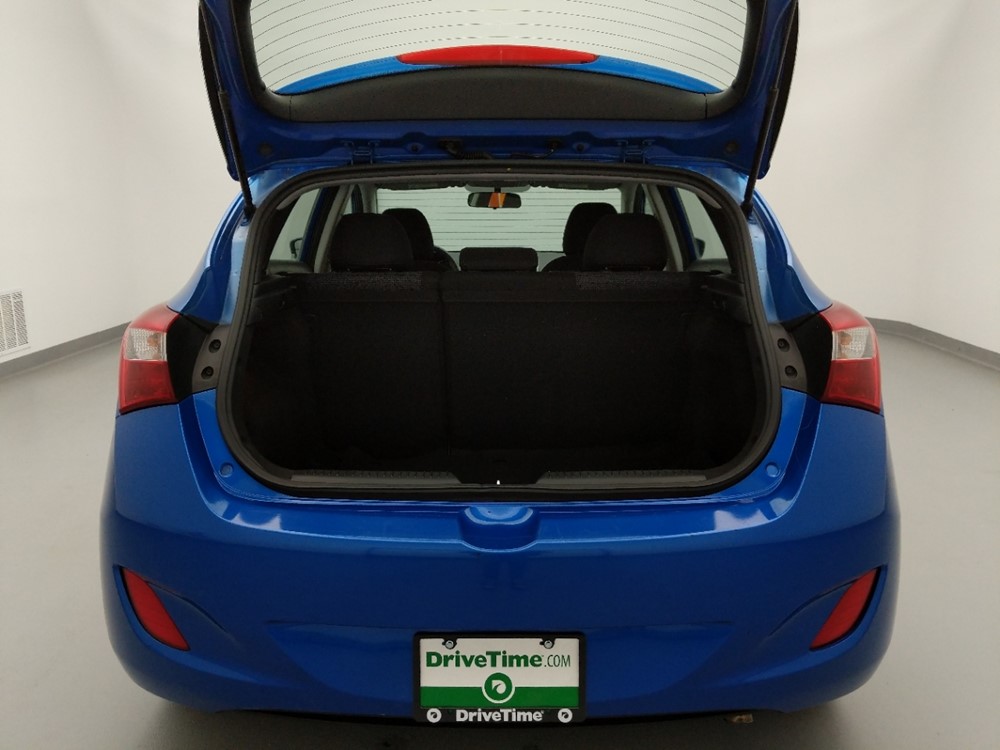 2017 Hyundai Elantra - Trunk