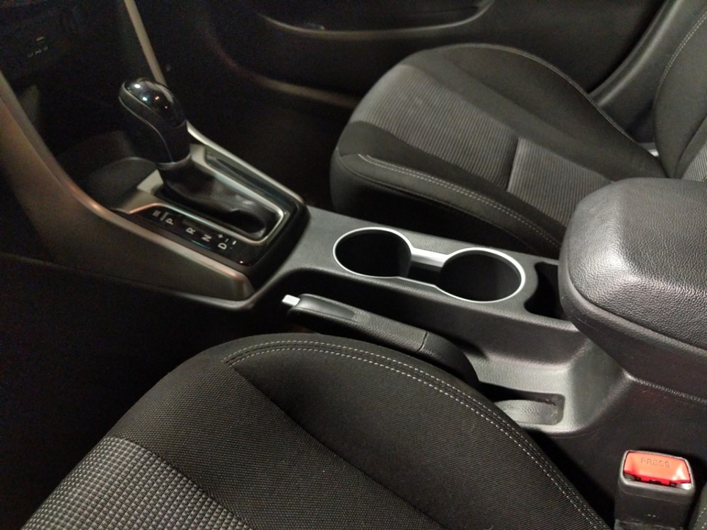 2017 Hyundai Elantra - Center Console/Cup Holders