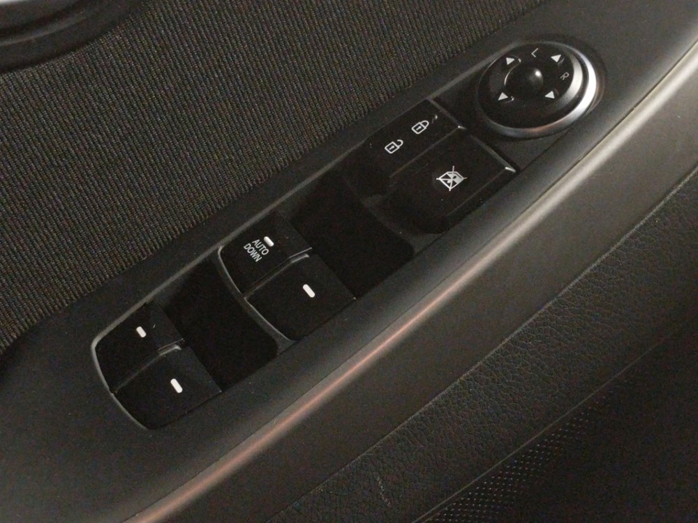 2017 Hyundai Elantra - Driver Power Windows/Lock Control