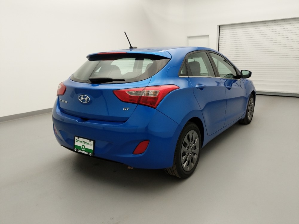 2017 Hyundai Elantra - Passenger Rear Bumper