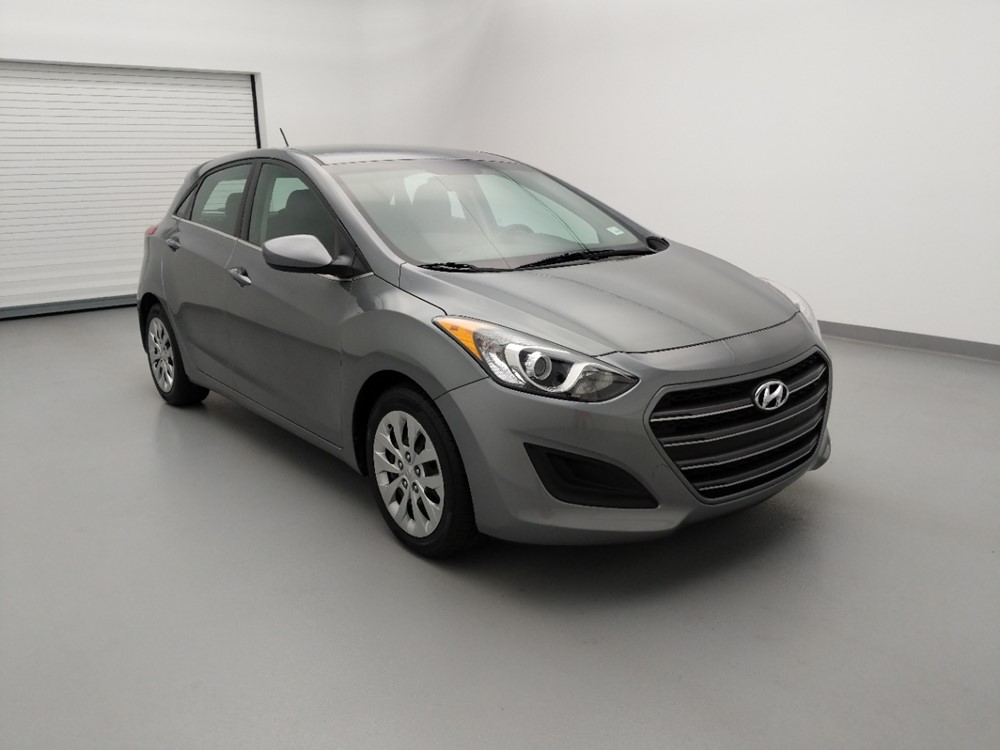 2017 Hyundai Elantra - Passenger Front Bumper
