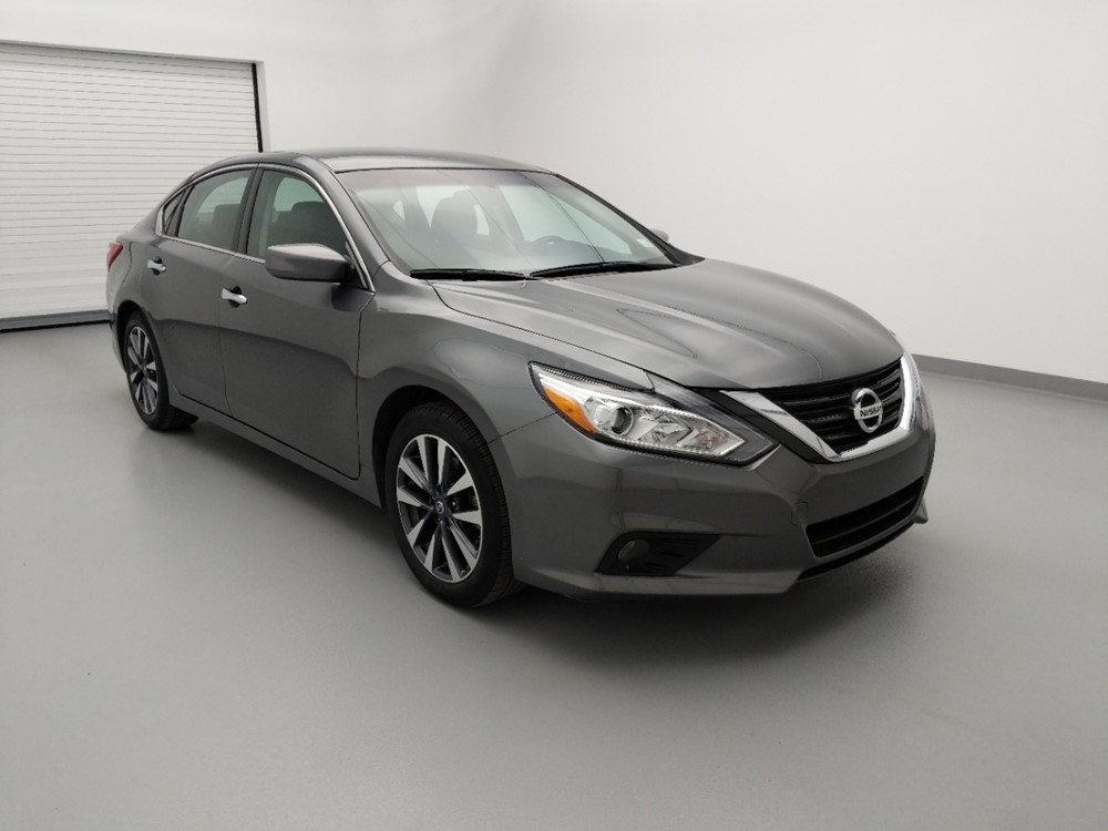 2017 Nissan Altima - Passenger Front Bumper