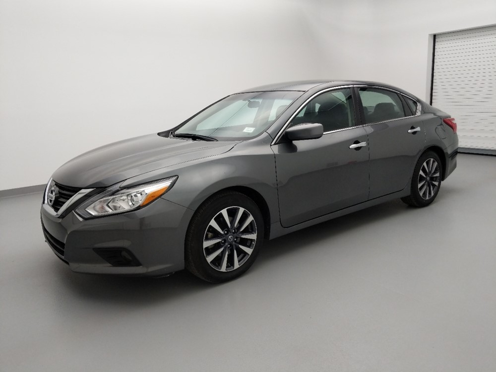 2017 Nissan Altima - Driver Front Side