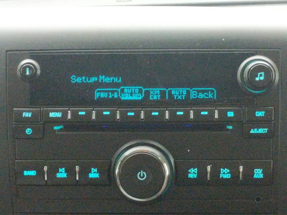 2011 Chevrolet Silverado 1500 - Stereo Package