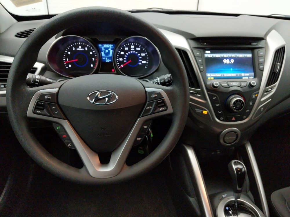 2016 Hyundai Veloster - Driver Dash