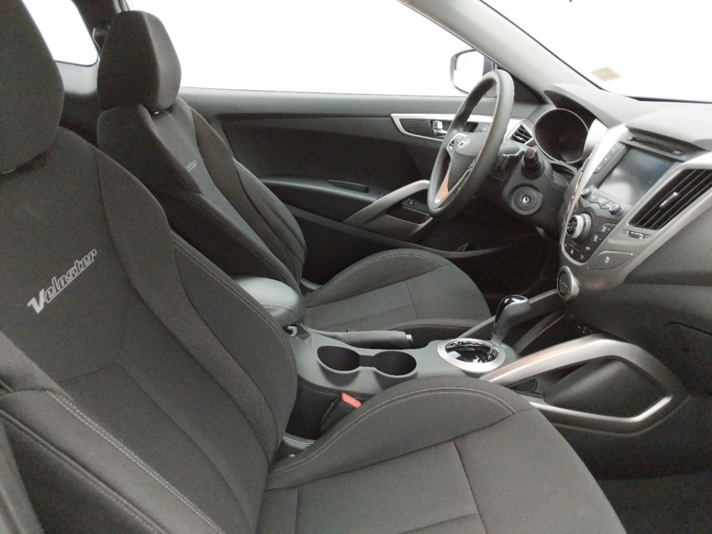 2016 Hyundai Veloster - Passenger Front Seat