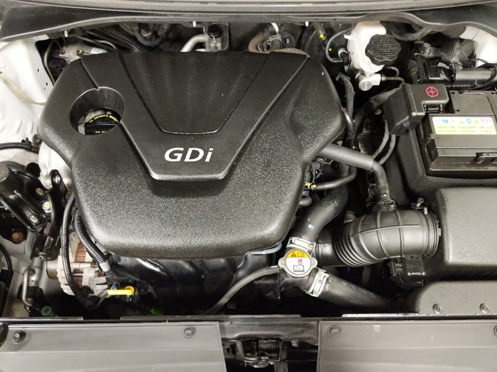 2016 Hyundai Veloster - Engine