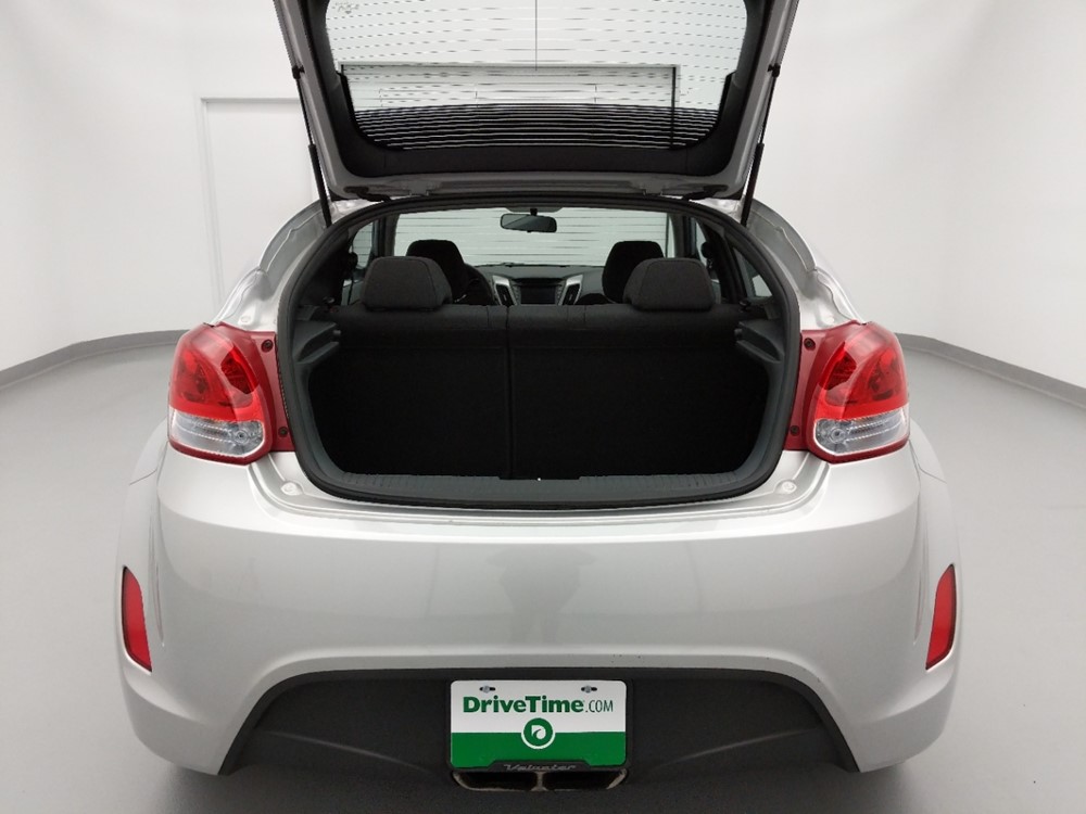2016 Hyundai Veloster - Trunk