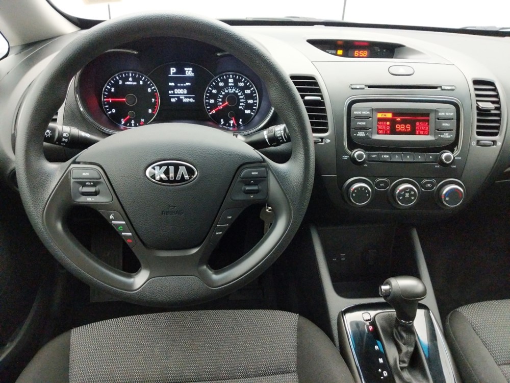 2017 Kia Forte - Driver Dash