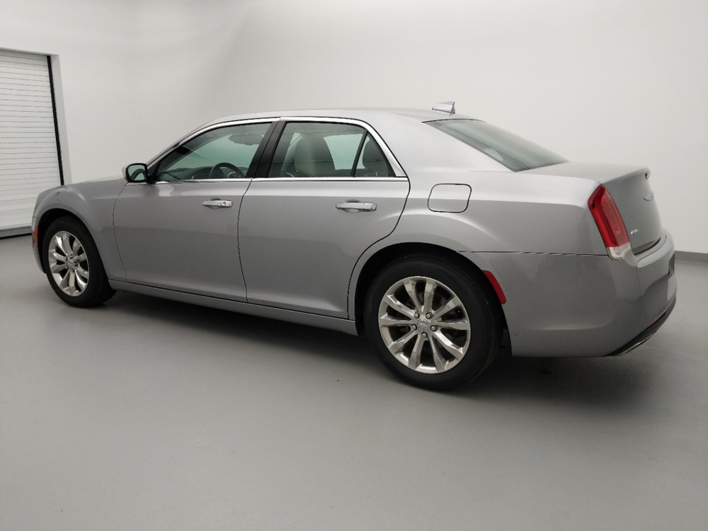 2018 Chrysler 300 - Driver Rear Side