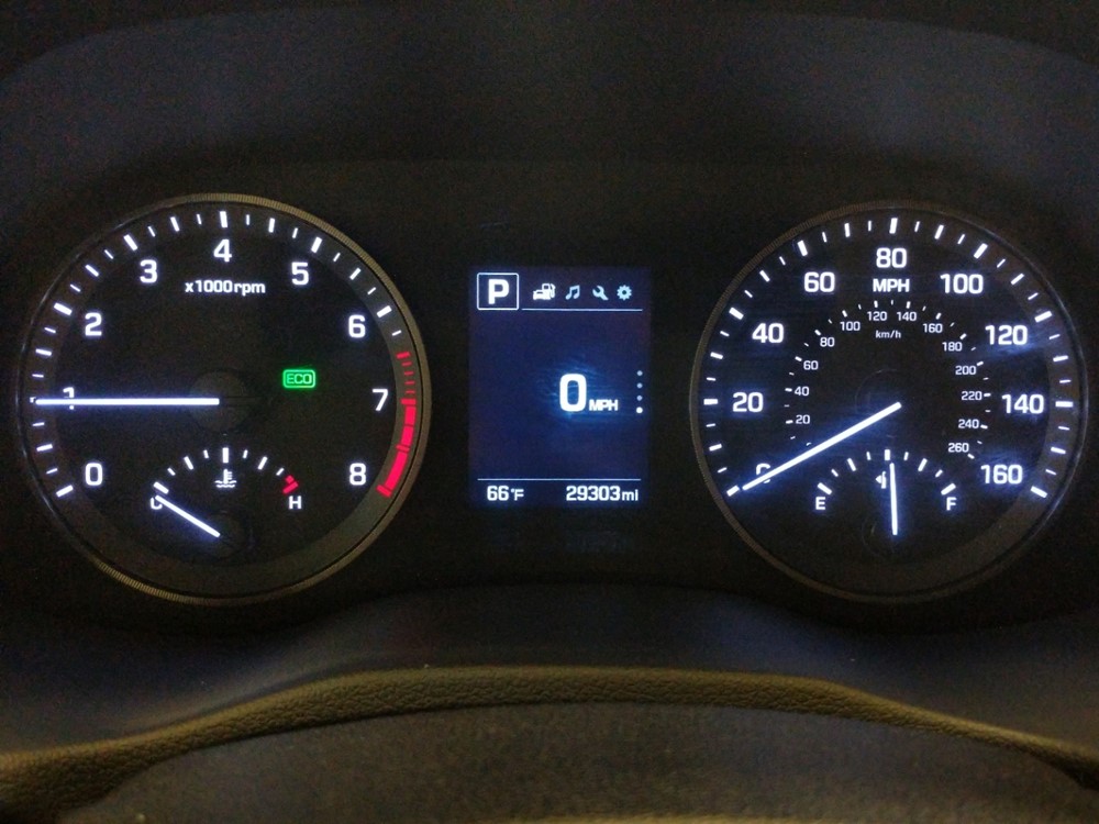 2018 Hyundai Tucson - Odometer Close Up