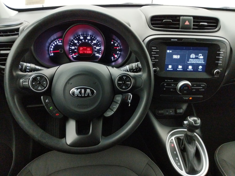 2018 Kia Soul - Driver Dash