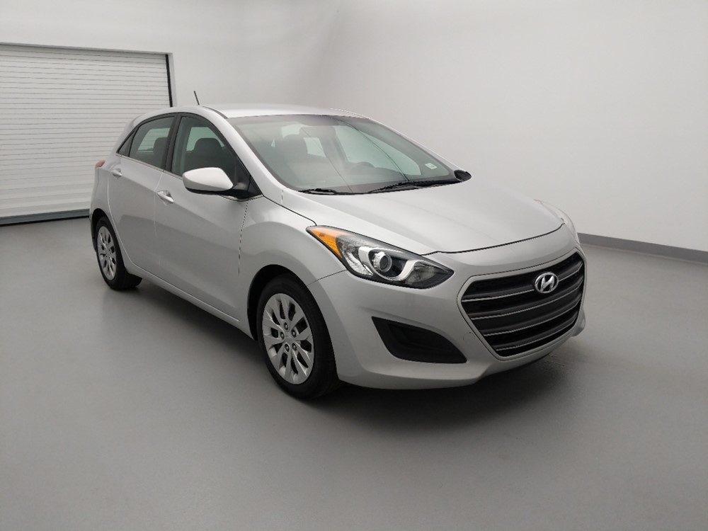 2017 Hyundai Elantra - Passenger Front Bumper
