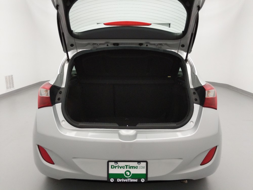 2017 Hyundai Elantra - Trunk