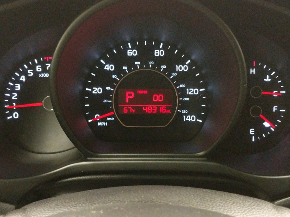 2018 Kia Soul - Odometer Close Up
