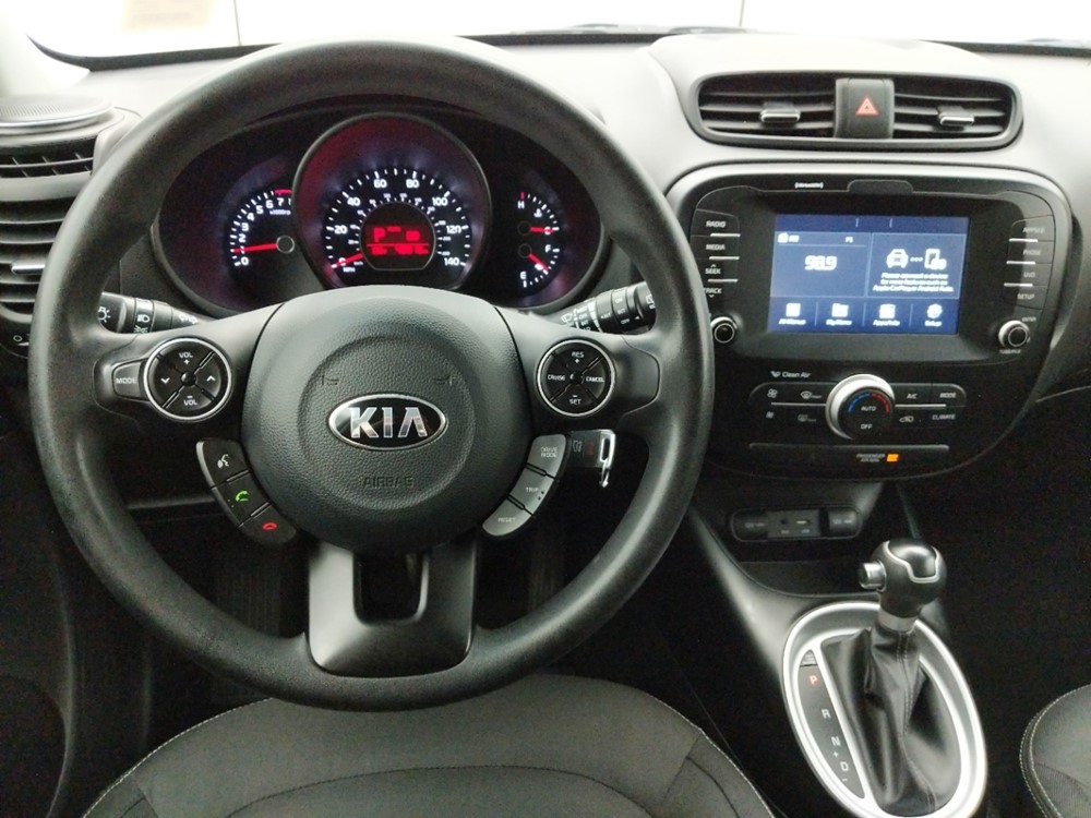 2018 Kia Soul - Driver Dash