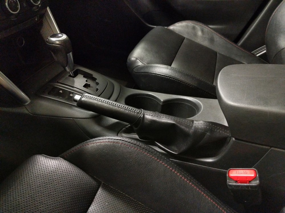 2013 Mazda CX-5 - Center Console/Cup Holders
