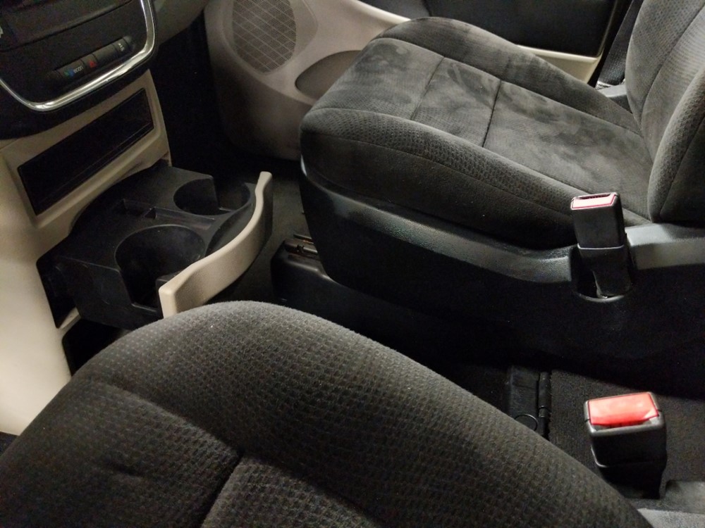 2013 Dodge Grand Caravan - Center Console/Cup Holders