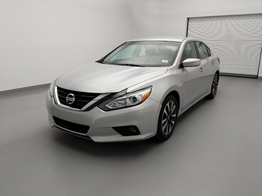 2017 Nissan Altima - Driver Front Bumper