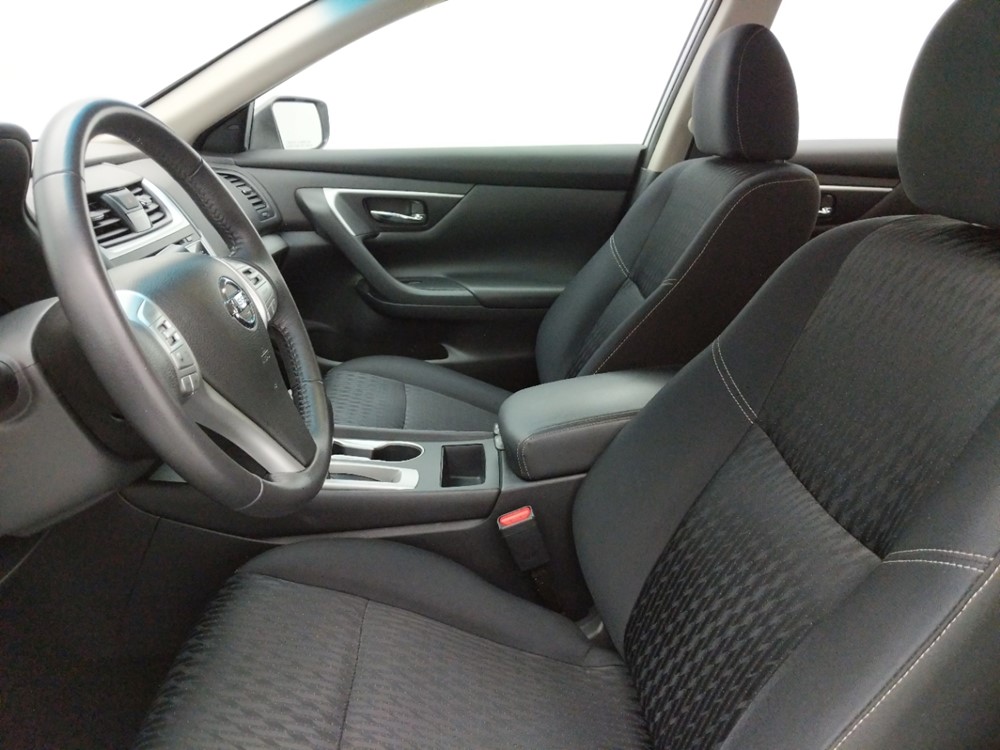 2017 Nissan Altima - Driver Front Seat