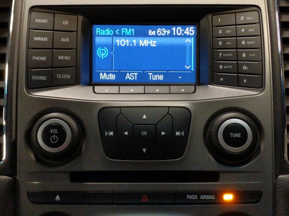 2014 Ford Taurus - Stereo Package