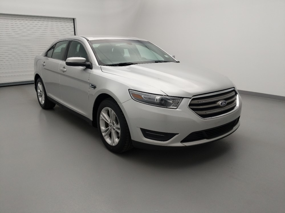 2014 Ford Taurus - Passenger Front Bumper