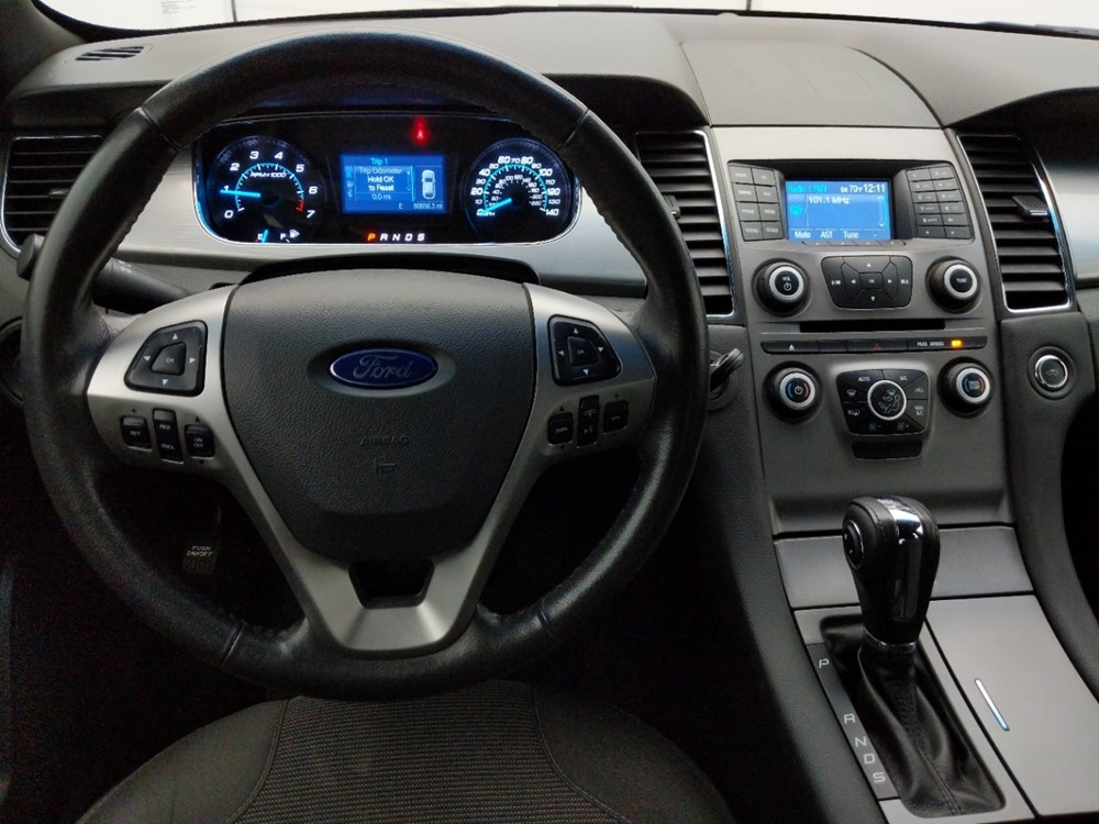 2014 Ford Taurus - Driver Dash
