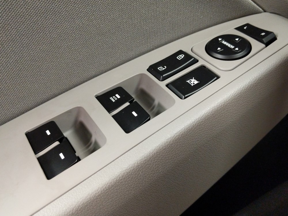 2018 Hyundai Elantra - Driver Power Windows/Lock Control