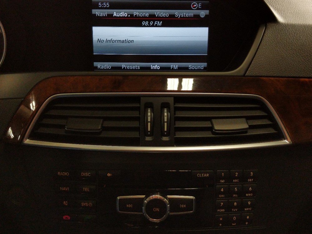 2013 Mercedes-Benz C300 - Stereo Package